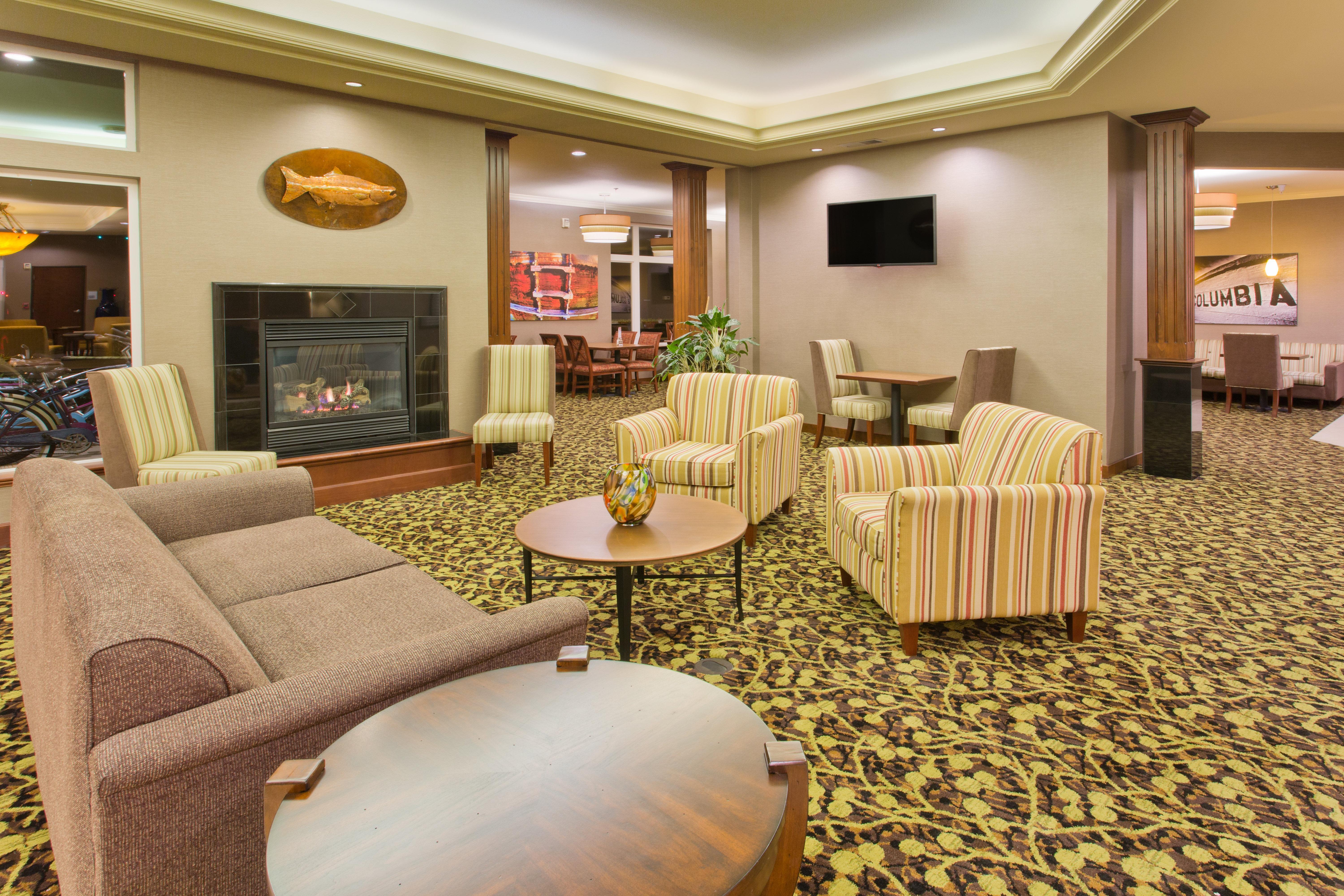 Holiday Inn Express Hotel & Suites Astoria By Ihg Eksteriør bilde