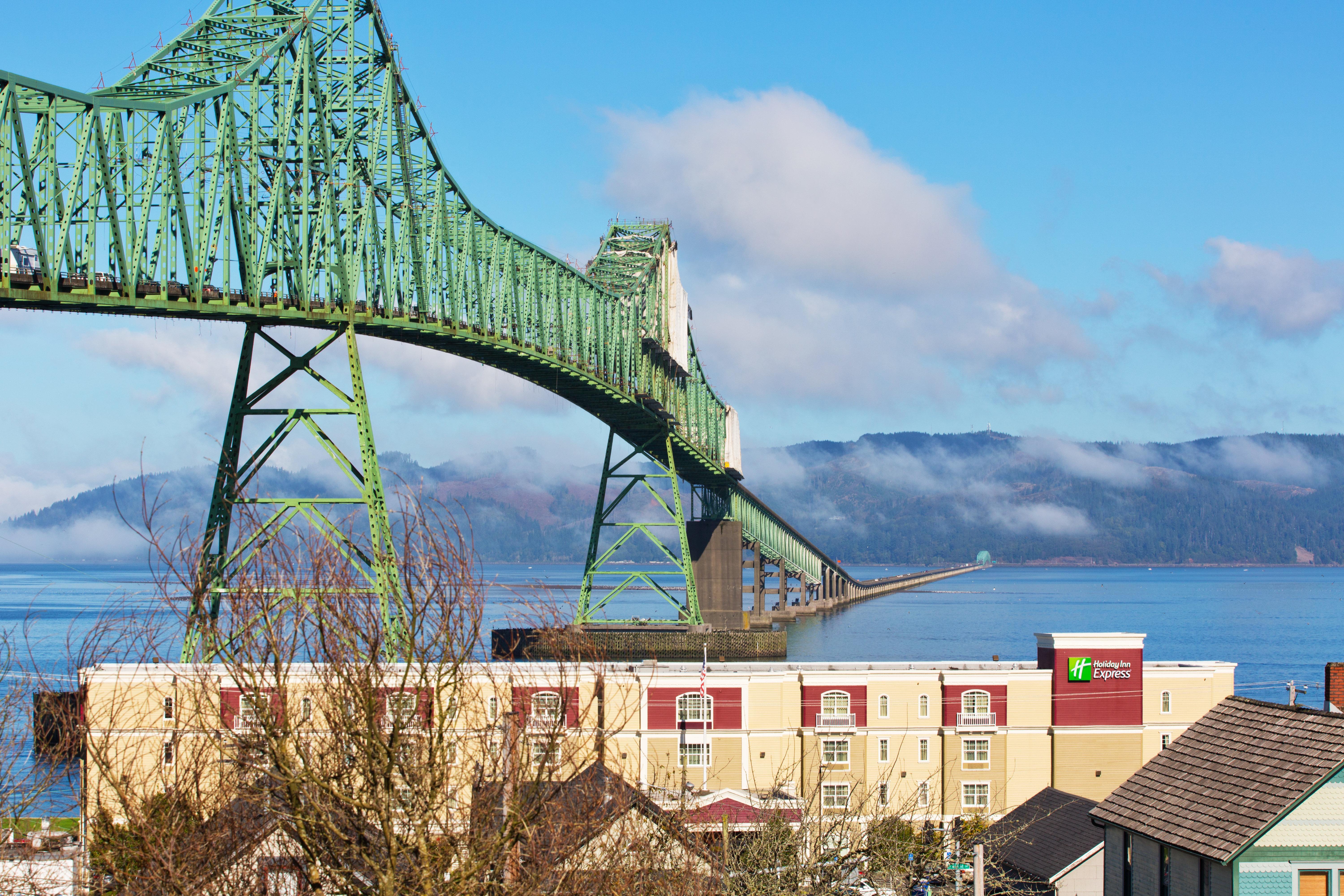 Holiday Inn Express Hotel & Suites Astoria By Ihg Eksteriør bilde