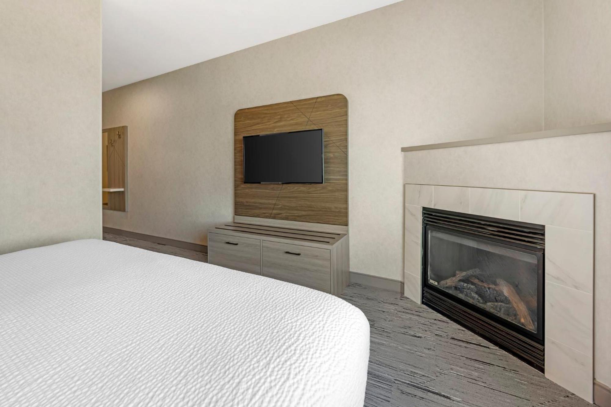 Holiday Inn Express Hotel & Suites Astoria By Ihg Eksteriør bilde