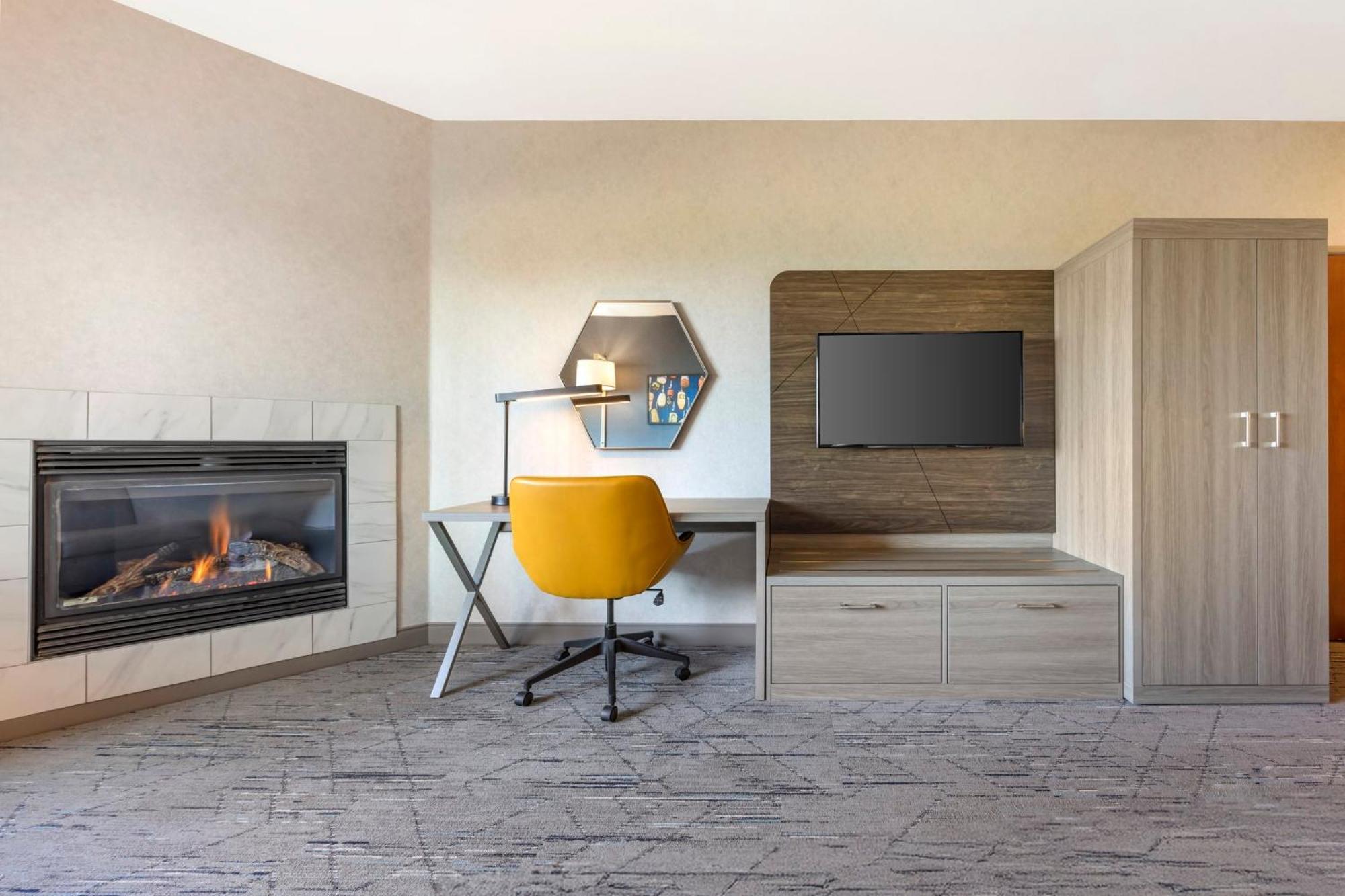 Holiday Inn Express Hotel & Suites Astoria By Ihg Eksteriør bilde